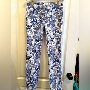 Vineyard Vines Toile style Jeans Blue White Print Summer Beachy Classic Preppy